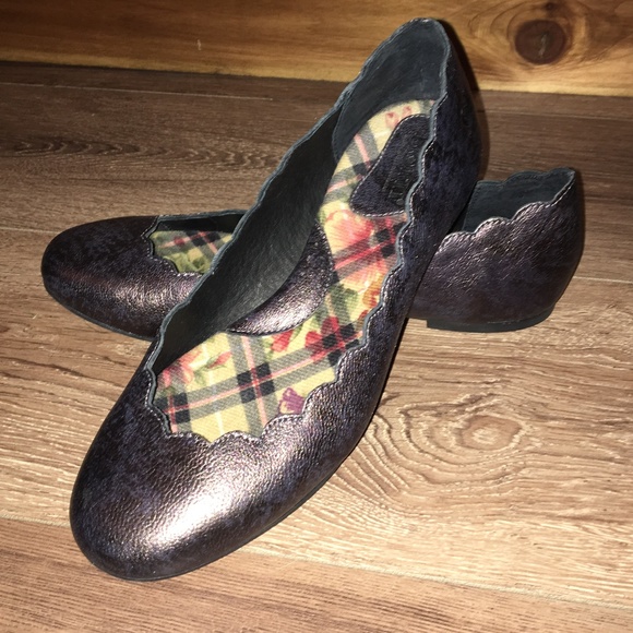 born allie ballet flat